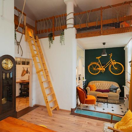 Adventure Apartment - Hochebene, Terrasse & Top Lage Bremerhaven Buitenkant foto