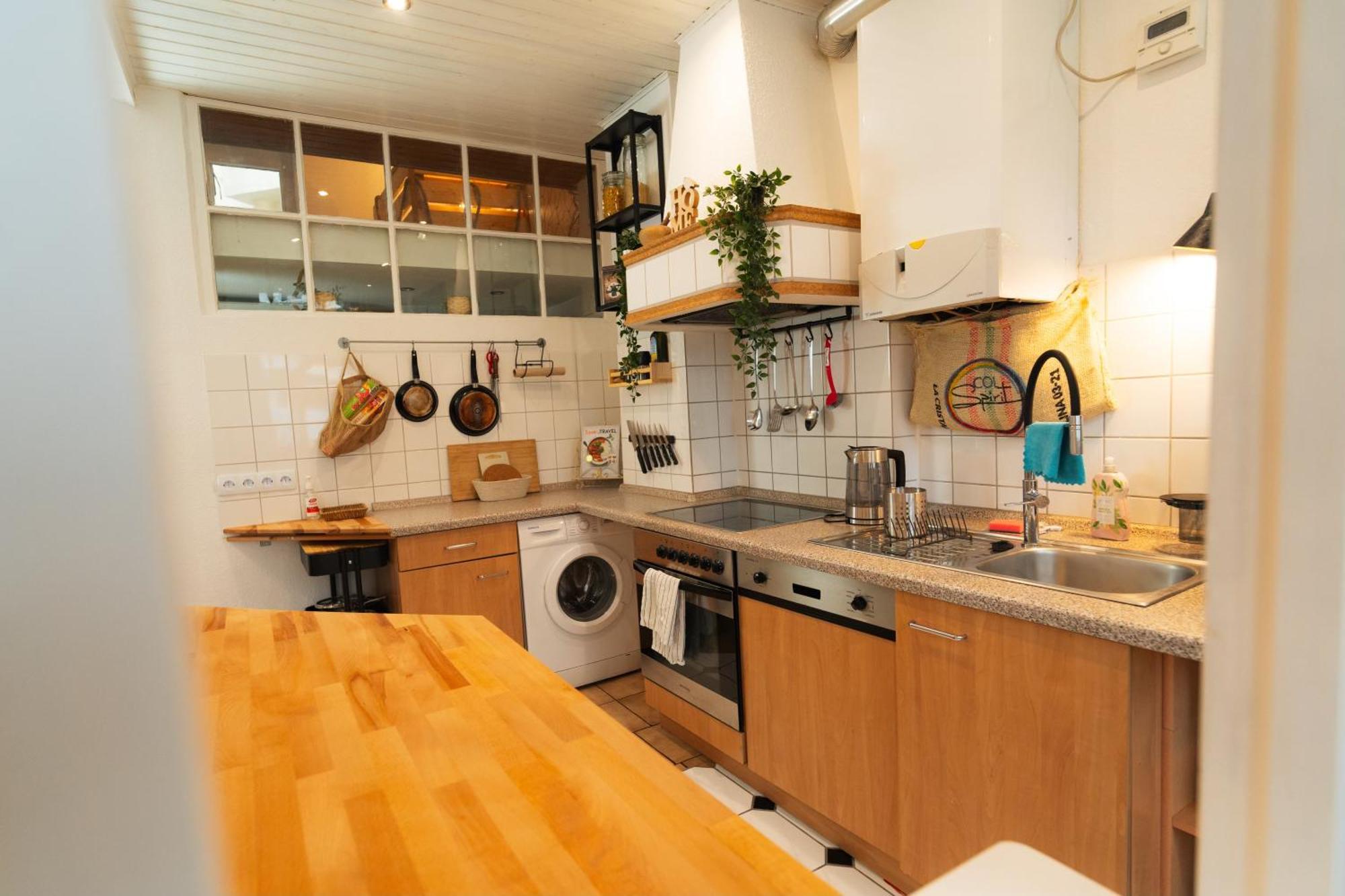 Adventure Apartment - Hochebene, Terrasse & Top Lage Bremerhaven Buitenkant foto
